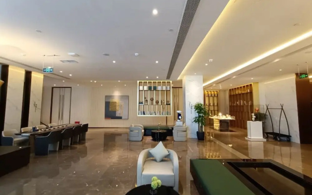 Hazens Hotel (Chengdu Chunxi Road, Tianfu Square)