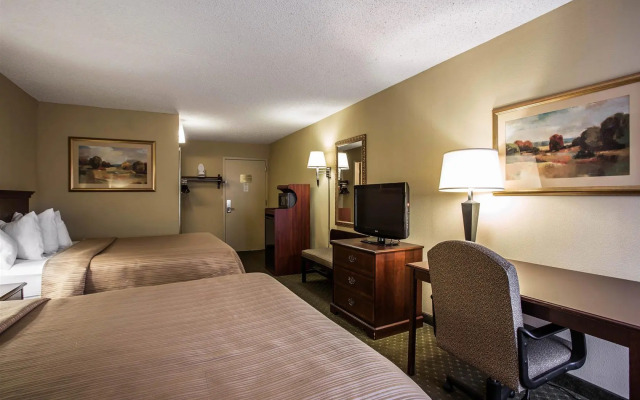 Quality Inn at the Park