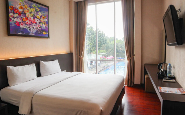 Oasis Siliwangi Sport Hotel