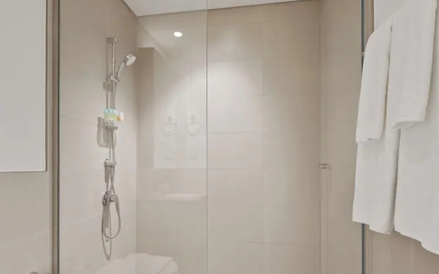 Urban Glam 1 BR in Surf 2-Creek Beach