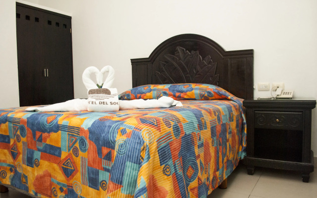 Hotel del Sol