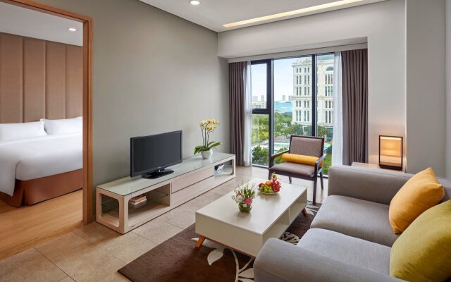 Novotel Living Saigon South 