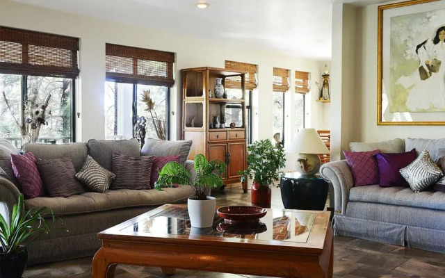 Sheridan House Inn - Adult Only