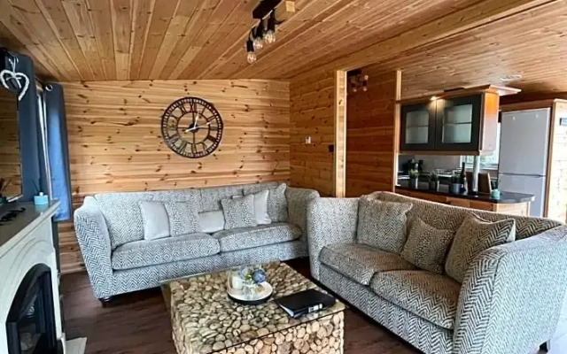 Percy Wood Lodges with Hot Tubs