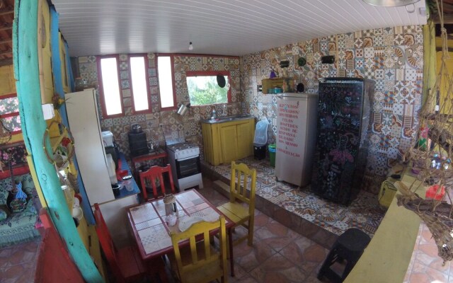 Hostel CasAmarEla