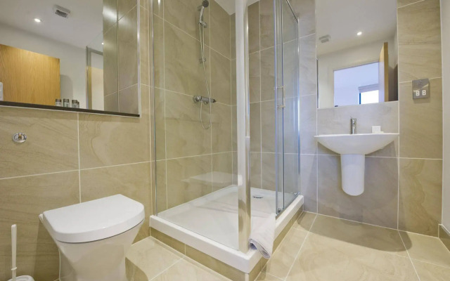 London Bridge – Tooley St by Viridian Apartments