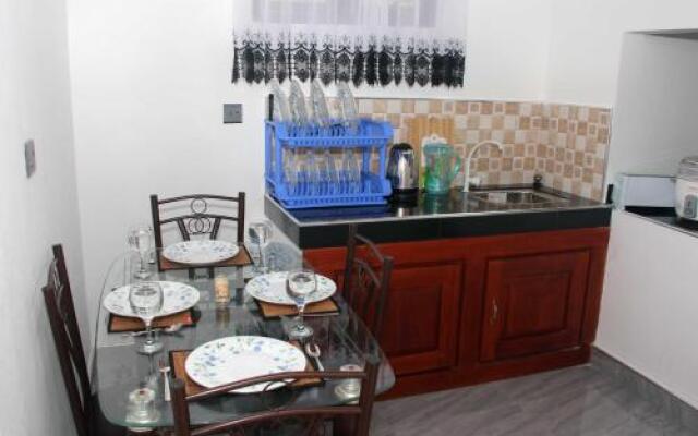 Sandaru Holiday Inn