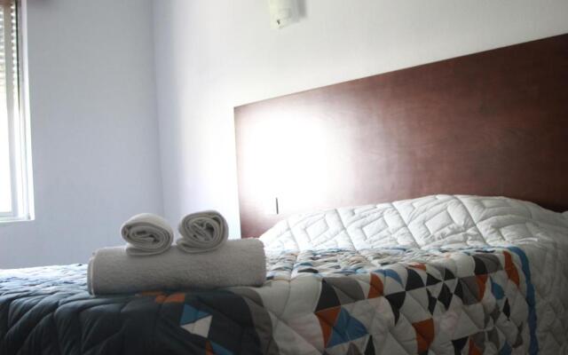 Caçula, Alojamento Local