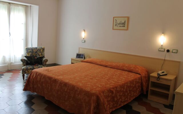 Hotel Croce di Savoia