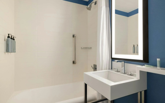 Courtyard by Marriott San Francisco Union Square