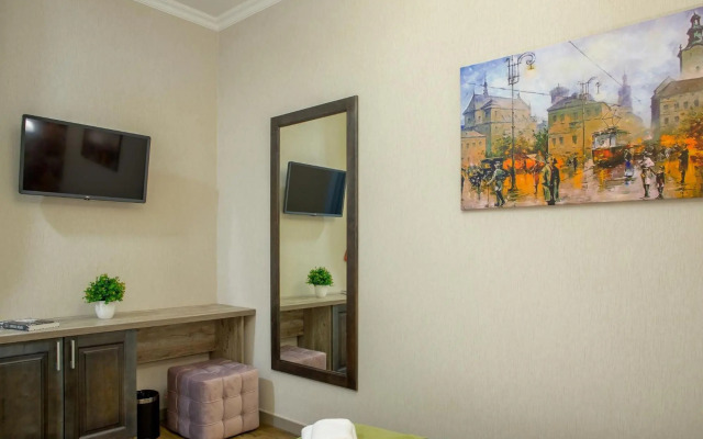 Mini Hotel Barvy Lvova on Horodotska St.