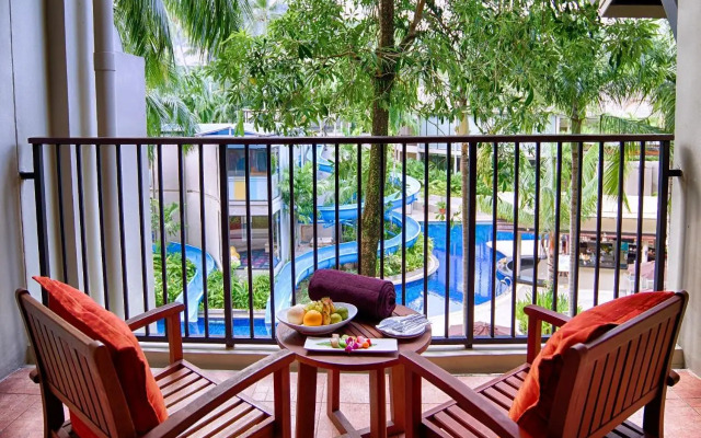 Courtyard Phuket at Surin Beach