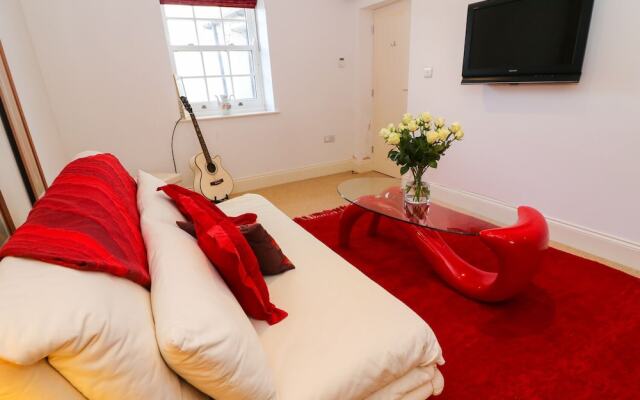 2 Lighthouse Cottage, Barrow-in-Furness