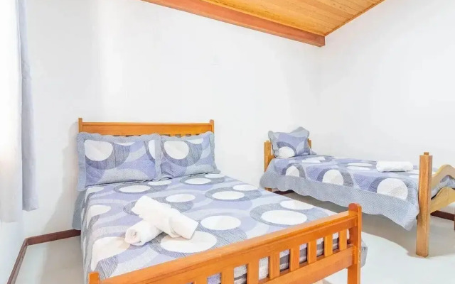 GB33 Ótima Casa 8 Quartos 300m da Praia