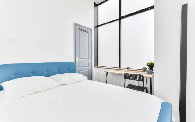 Renovated Design Apartment in Montparnasse