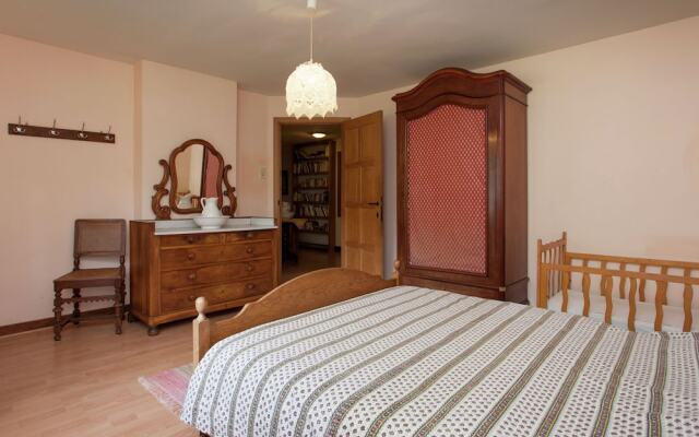 Beautiful Holiday Home With Garden in Belvaux