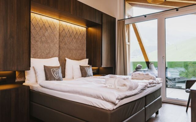 GLEMM by AvenidA Superior Hotel & Residences