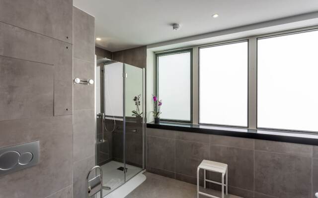 NEMEA Appart Hotel Paris Levallois