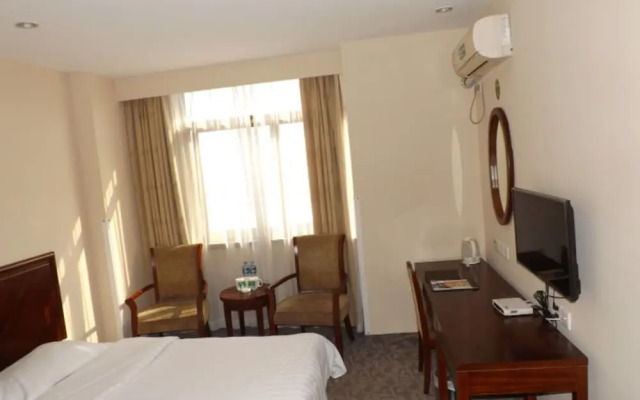 GreenTree Inn ShangHai BeiWaiTan NingGuo Road Station Hotel