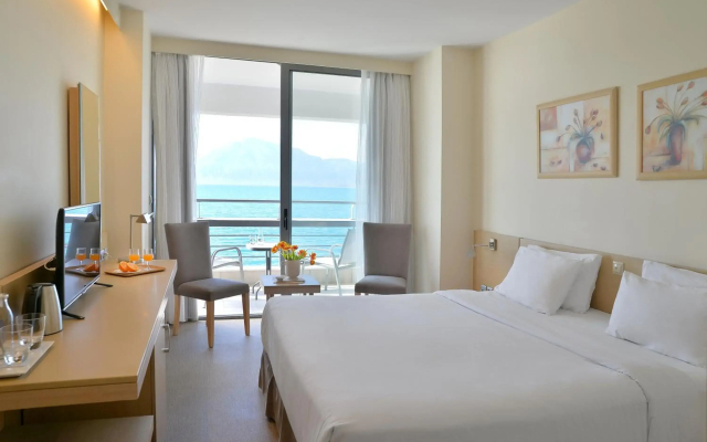 Airotel Achaia Beach
