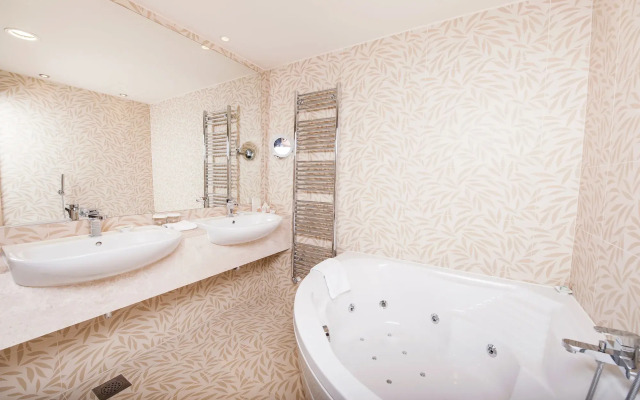 Grand Hotel Sava Superior