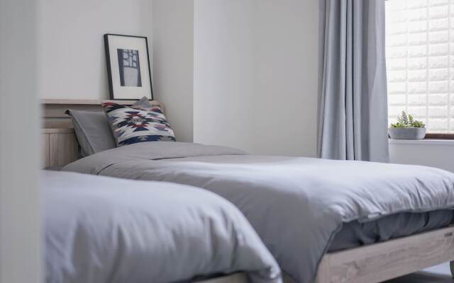 ZAITO Tokyo Yokokawa Economy Inn