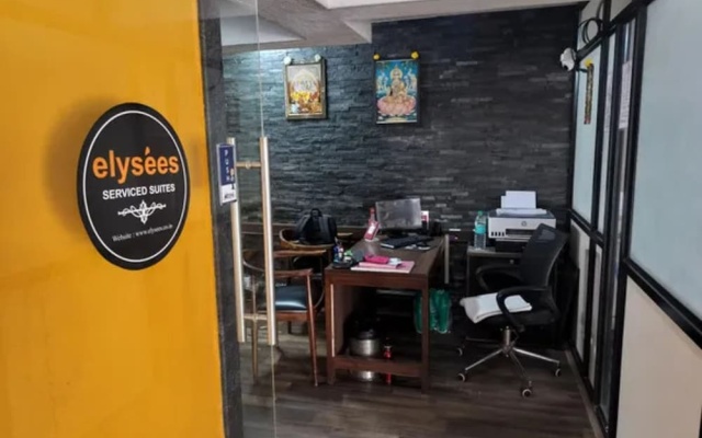 Fabhotel Elysees Services Suites