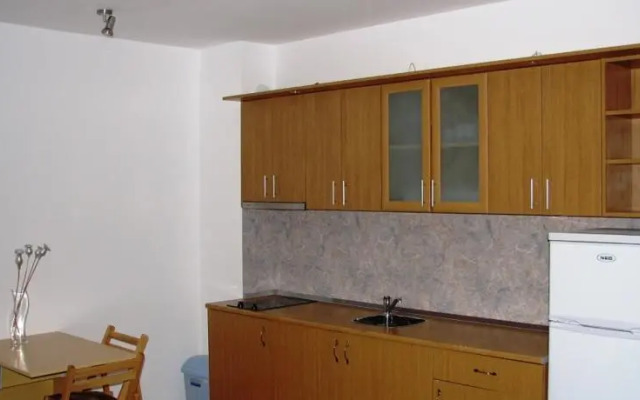 PMG Laguna Apartments