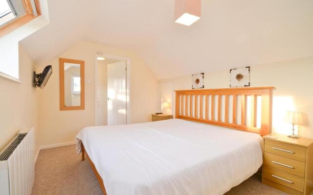 18 Tollgate Cottages