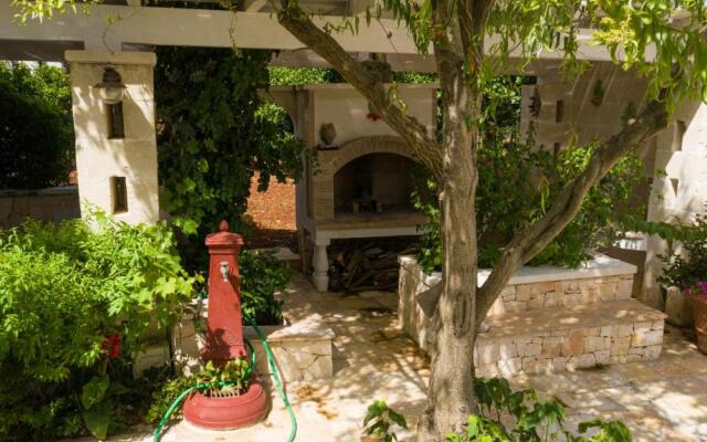 Garden Suite in Villa Mariella