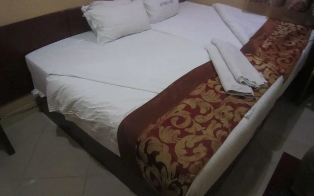 Butterfly Hotel