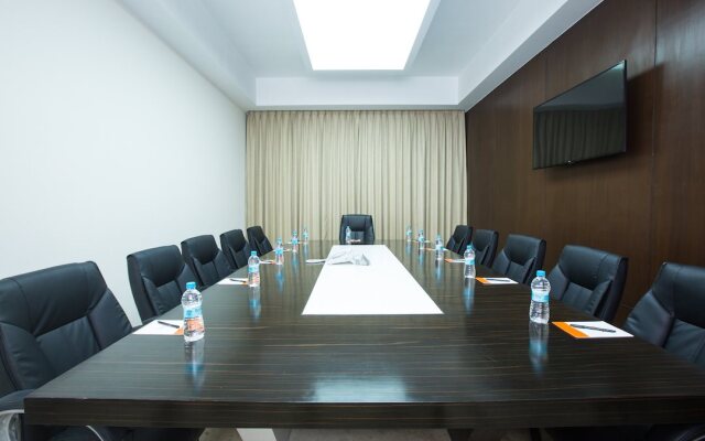 Hotel Grand Visava