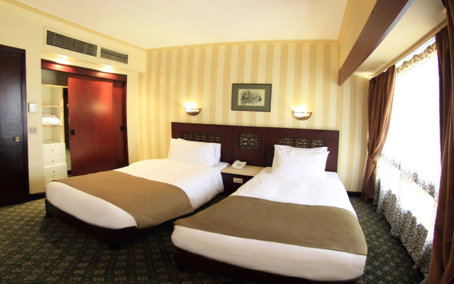 Pyramisa Suites Hotel Cairo