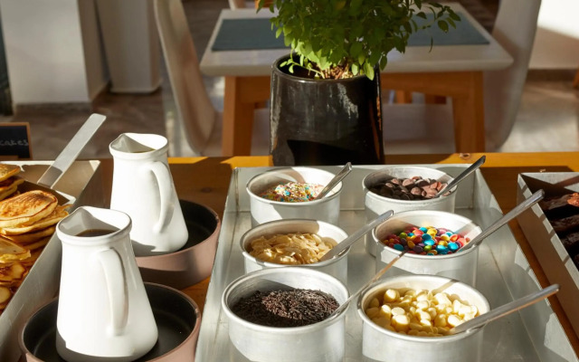 Hermes Hotel