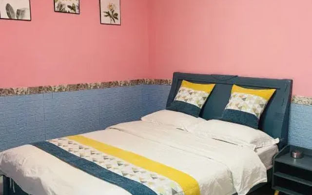 Meisu Inn (South Gate of Hainan University)