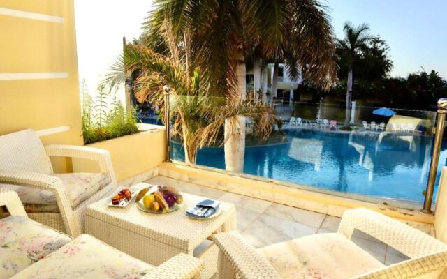 Paradise Inn Beach Resort