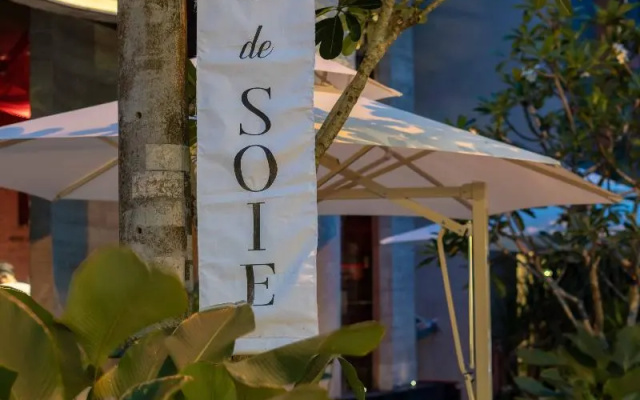 Hôtel de Soie – Outside – Da Nang