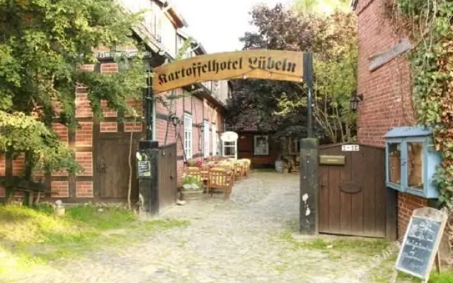 1. Deutsches Kartoffel Hotel Lüneburger Heide