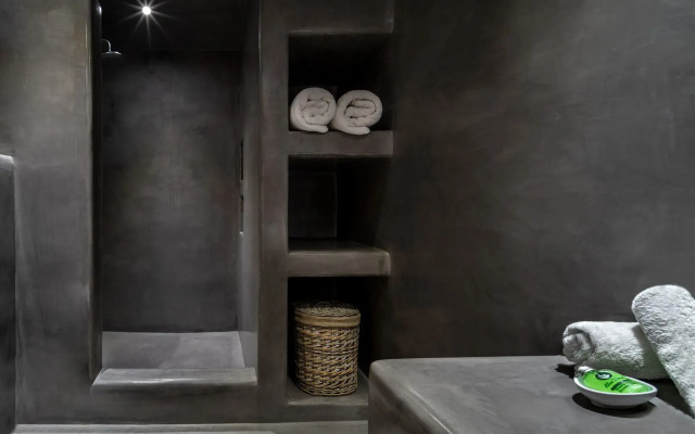 Anema Boutique Hotel & Villas Santorini