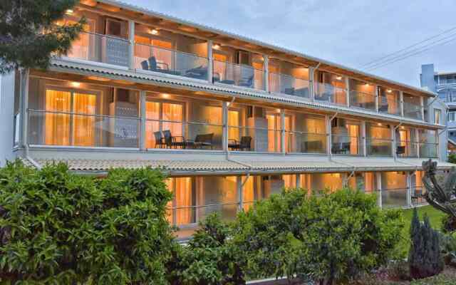 Palapart Gikas Suites And Studios