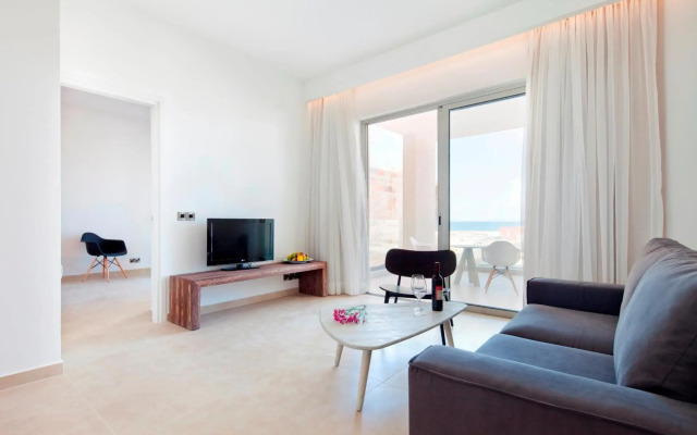 Gold Lagoon Kosher Hotel