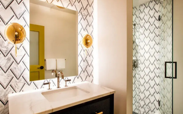 The Bell Athens by Kasa Living