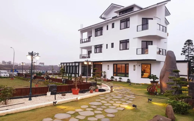 Skyey Ocean B&B