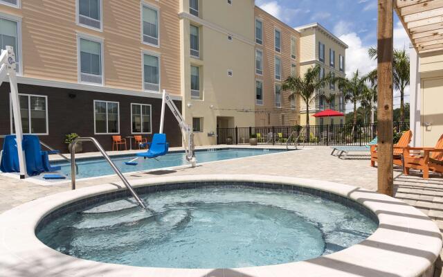 Home2 Suites by Hilton Nokomis Sarasota Casey Key