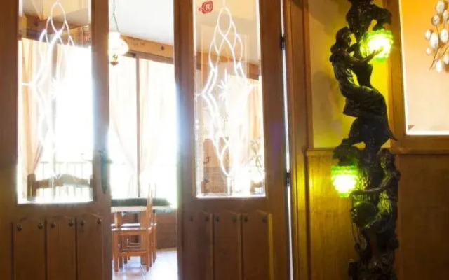 Casa Rural El Yedron