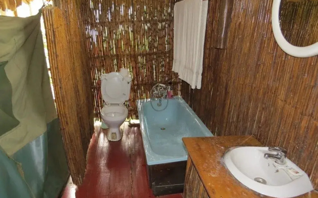 Lake Kitandara Camp