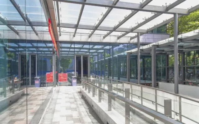 Haikou Sutu Apartment (Shimao Center Wanxiangcheng Branch)