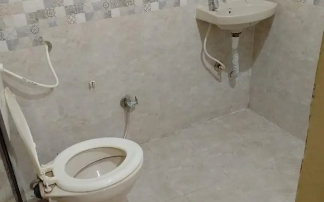 Hotel Priyanshi Palace Ujjain