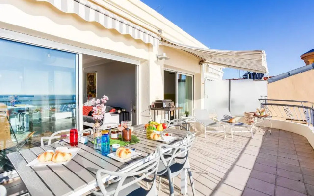 Le Fiorentina AP4248 by Riviera Holiday Homes