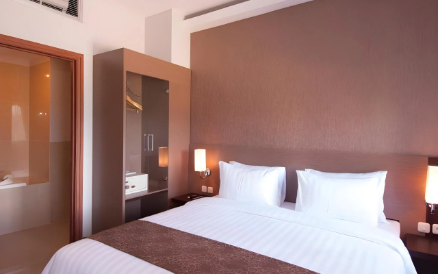 Lorin New Kuta Hotel – Guest Rooms – Bali